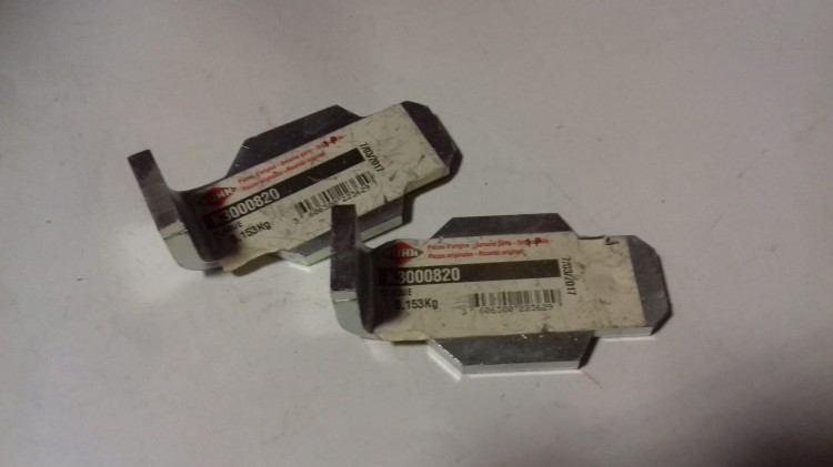Uchwyt palca płytka Kuhn K3000820 1