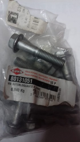 Śruba KUHN oryginał 80131051 1