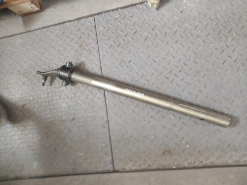 RURA ŁOŻYSK.OBR. LEWA oryginał Claas 0009554102