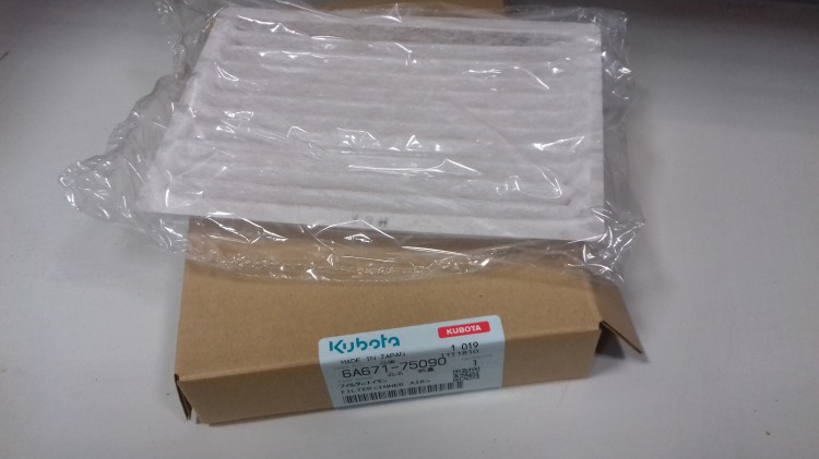6A67175090 - Filtr kabinowy Kubota
