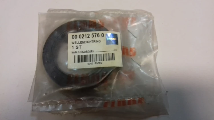 PROMIENIOWY PIERŚCIEŃ USZCZELNIAJĄCY oryginał Claas 0002125760
