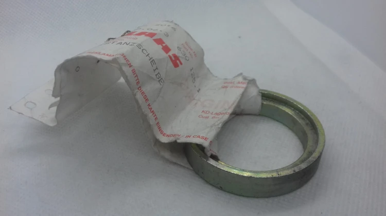 PODKŁADKA DYSTANSOWA oryginał Claas 0006301251