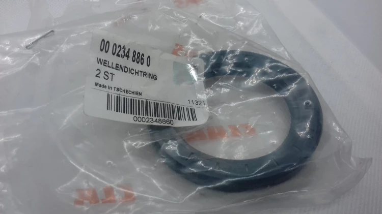 PIERŚCIEŃ oryginał Claas 0002348860
