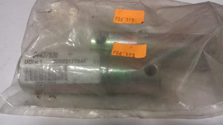 Sworzeń oryginał Deutz Fahr 04437636